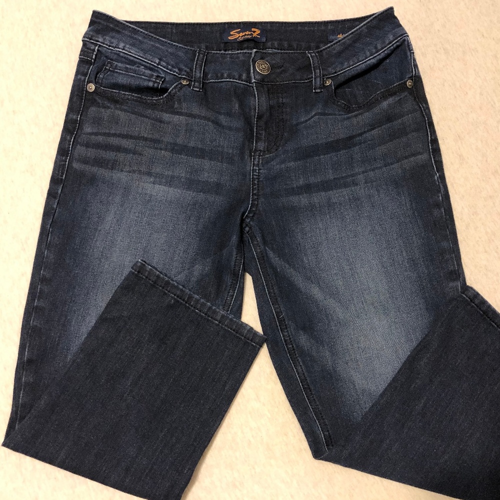 SEVEN 7 Size 8 Skinny Capri